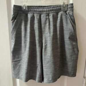 Lululemon Pace Breaker Short 7" *Lined